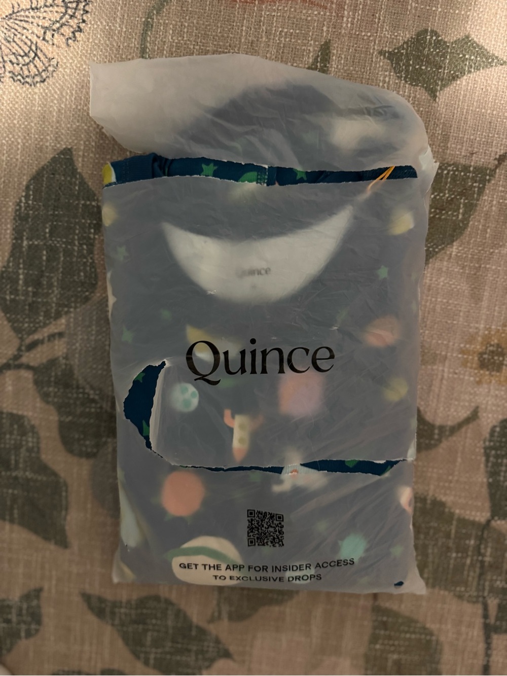 NWT Quince Kids 100% Organic Cotton Long Sleeve and Pant Pajama Set sz 10 - Picture 6 of 6
